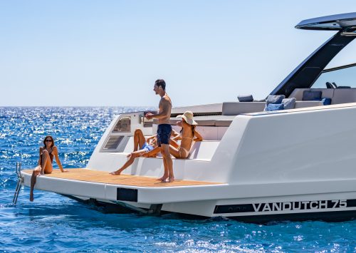 2_Lifestyle_OnBoard