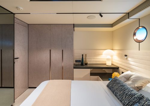 4_Owner's_Cabin